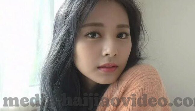 美国女孩成人毛片视频-青春的迷航，美国女孩成人视频的背后